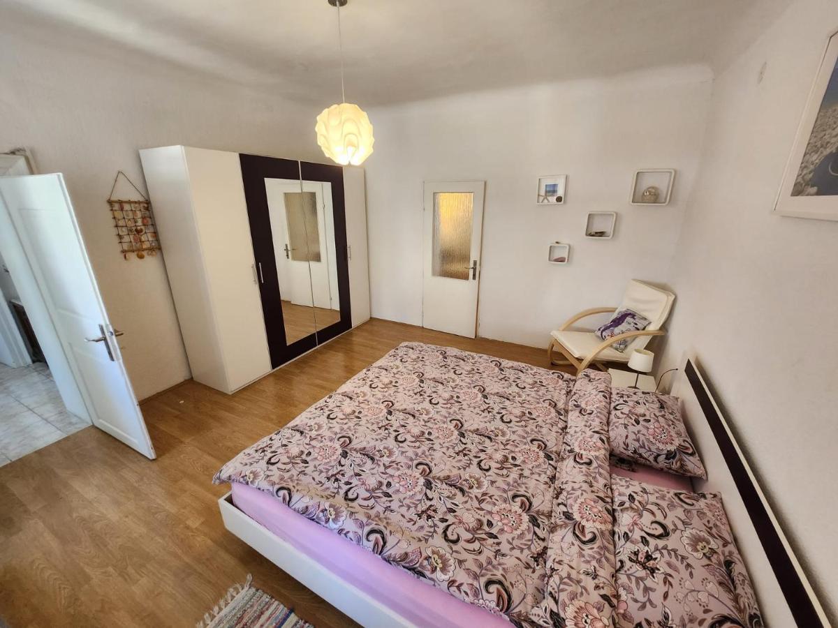 Apartment Dolores Đảo Đảo Cres Ngoại thất bức ảnh