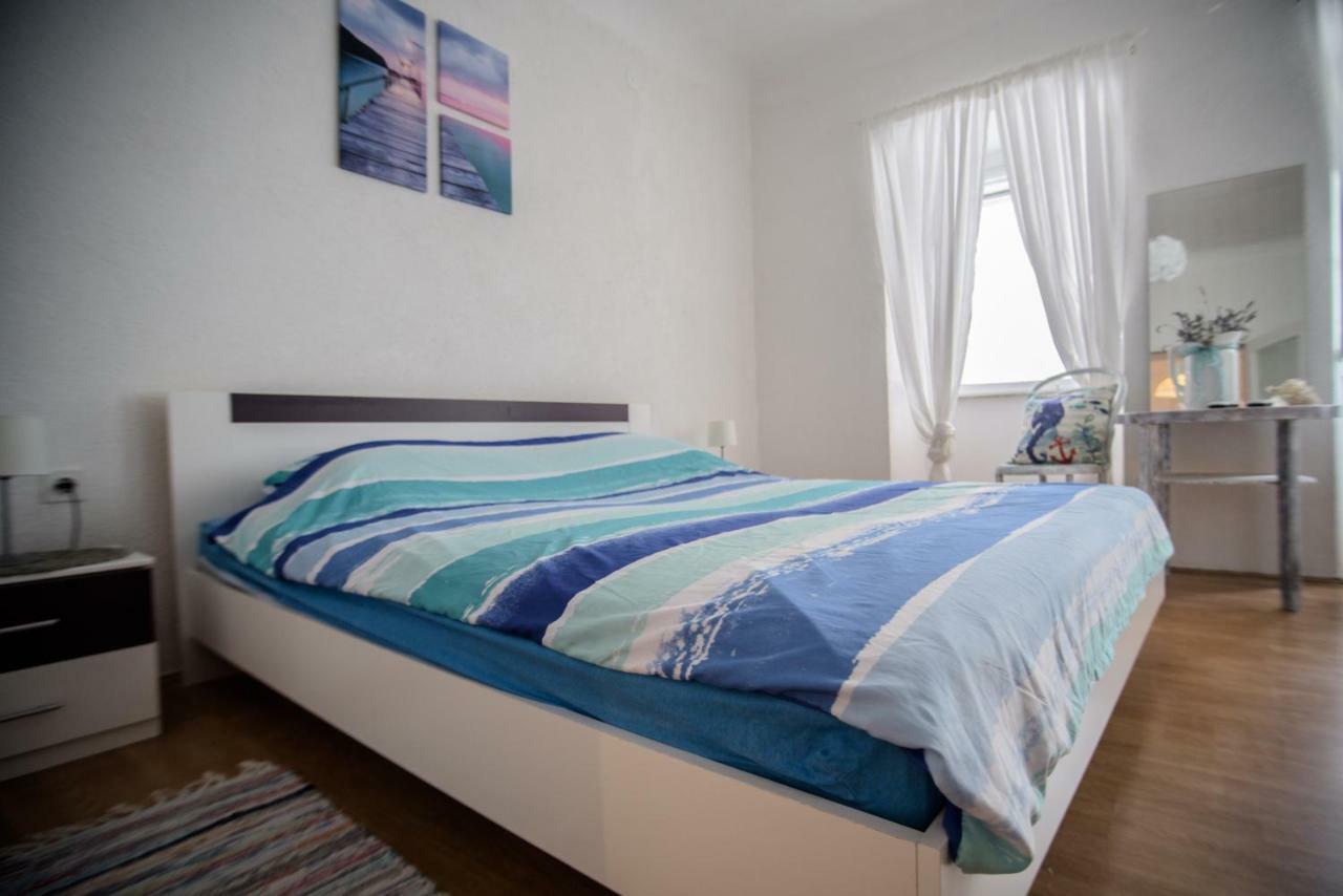 Apartment Dolores Đảo Đảo Cres Ngoại thất bức ảnh