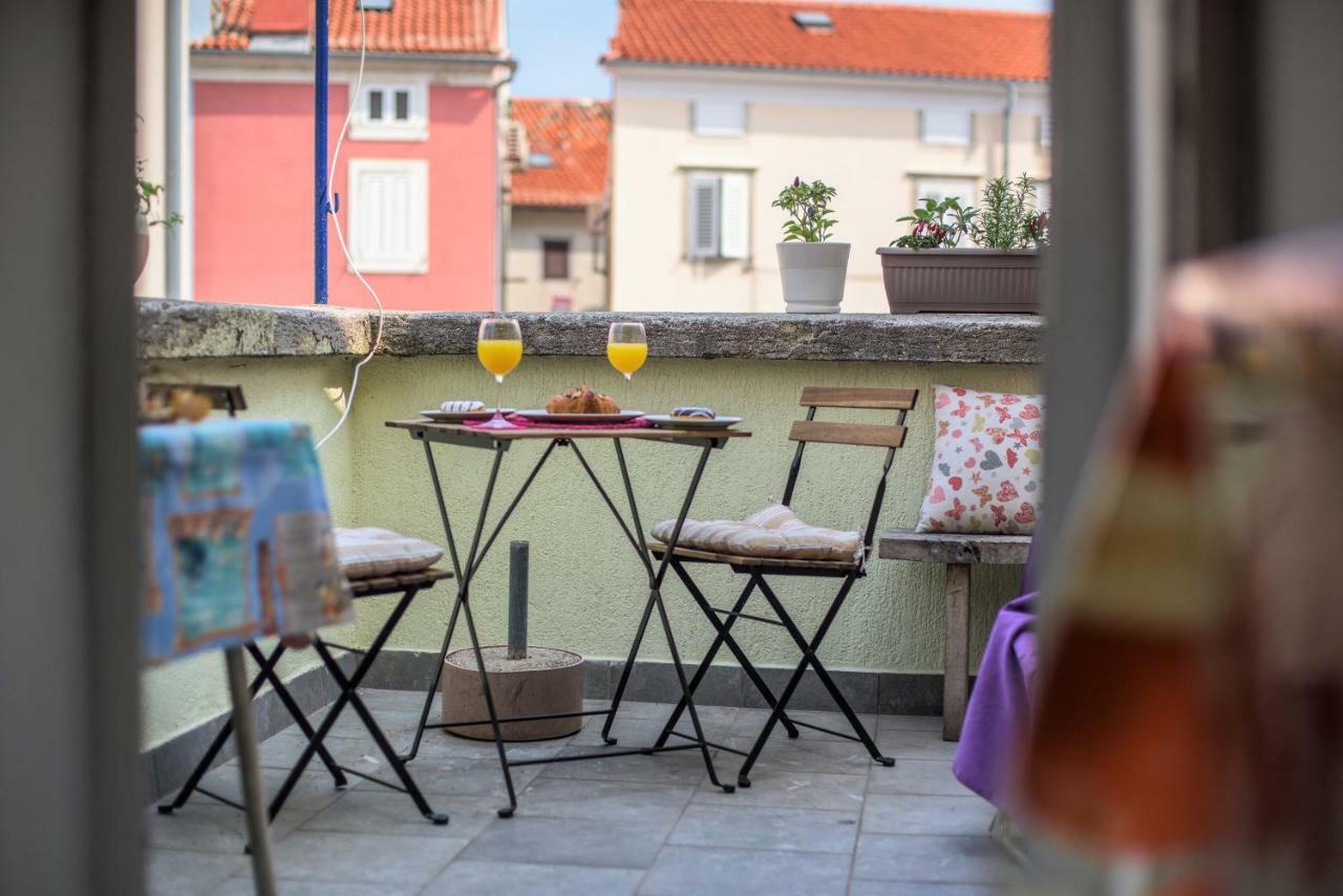 Apartment Dolores Đảo Đảo Cres Ngoại thất bức ảnh